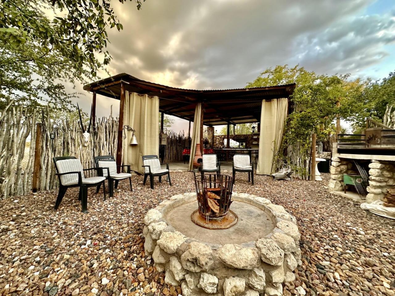 Villa Tarentaal Guest Farm à Outjo Extérieur photo
