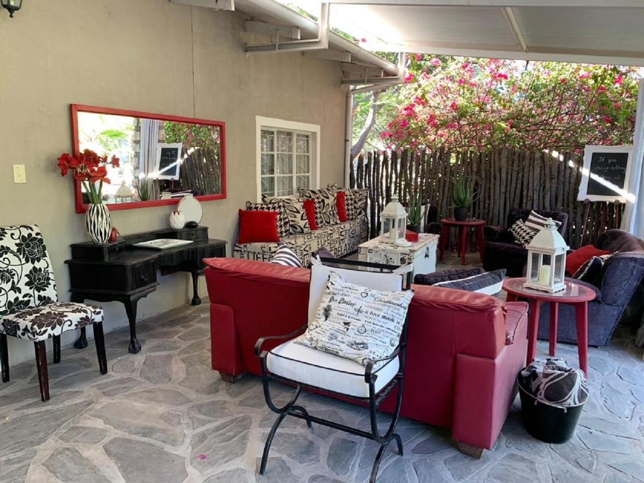 Villa Tarentaal Guest Farm à Outjo Extérieur photo